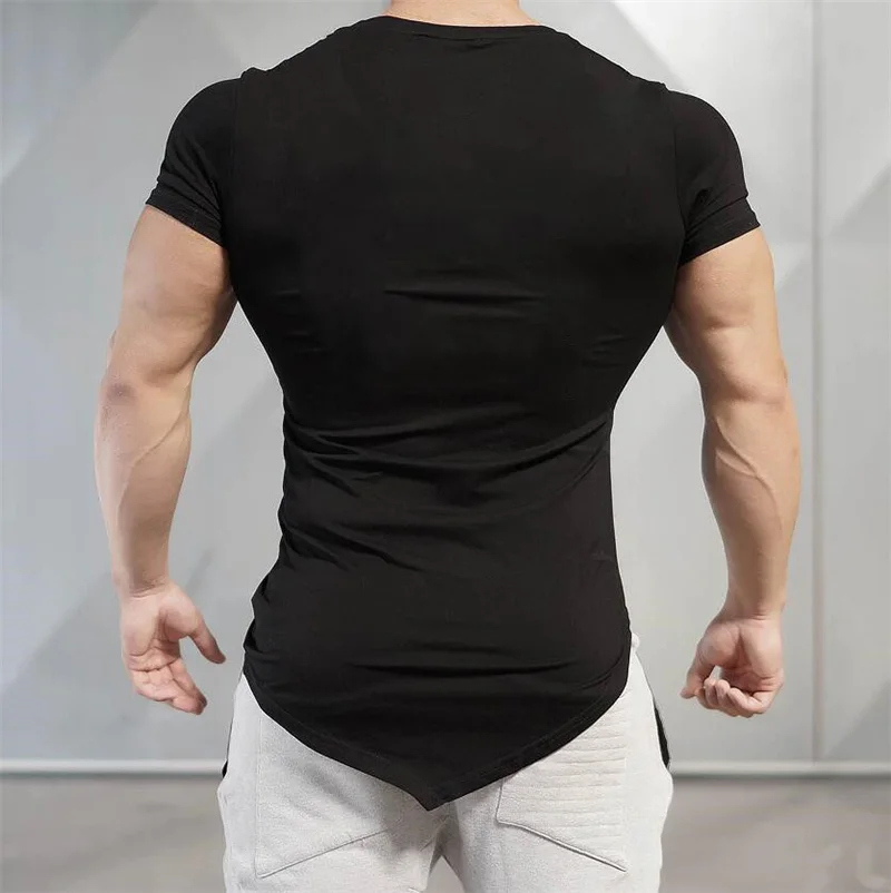 Брендовая Спортивная одежда для занятий фитнесом и тренажерными залами, футболка для бодибилдинга, компрессионная рубашка для мужчин, облегающая футболка размера плюс