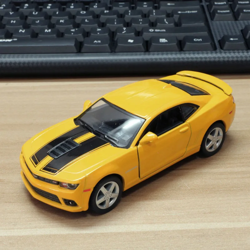 1:38 Камаро модель автомобиля игрушка сплава вытягивать назад автомобили игрушки для детей Коллекция подарков