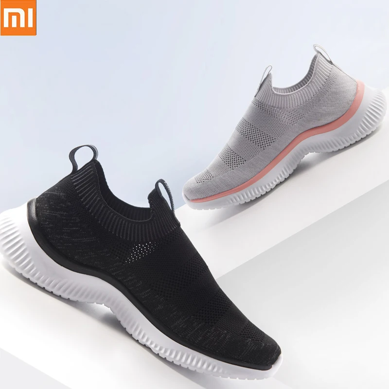 

Xiaomi Mijia New ULEEMARK walking shoes leisure couple flying woven upper soft and breathable light casual style smart home shoe