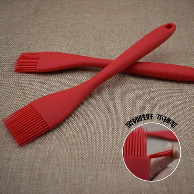 Large Curved Handle Silicone Brush Barbecue Brush Cream Brush Sauce Brush Bread Cookie Tool Kitchen Accessory