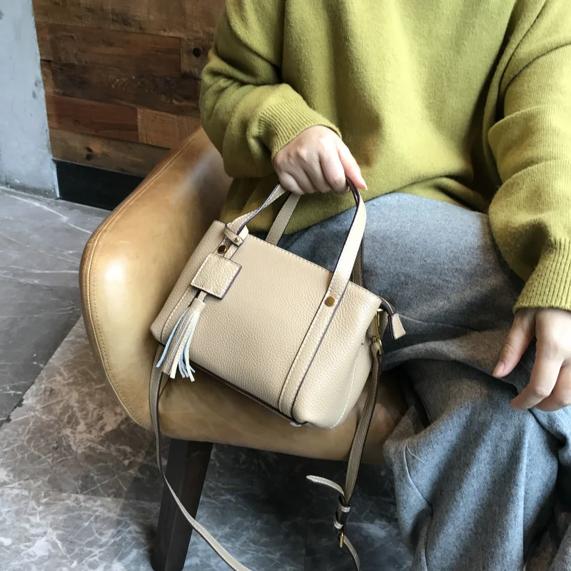 

2019 New Genuine Leather Bags For Women Casual Cow Leather Handbags Ladies Solid Casual Crossbody Shoulder Bags Gifts Birthday