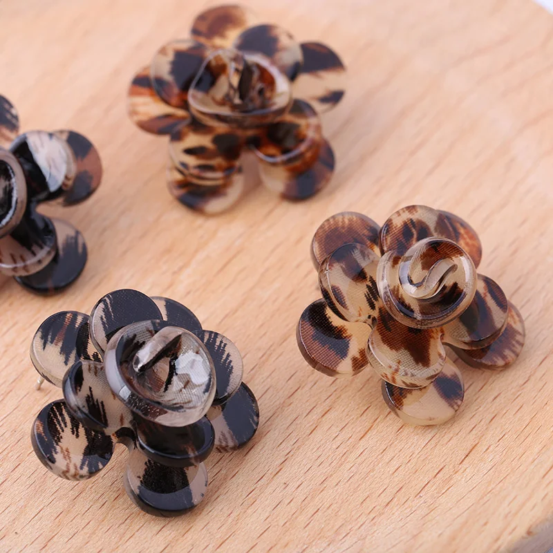 

Fashion Acrylic Flower Earings Acetate Leopard Stud Earrings For Women Brincos Charm Vintage Earring Femme Jewelry Pendientes