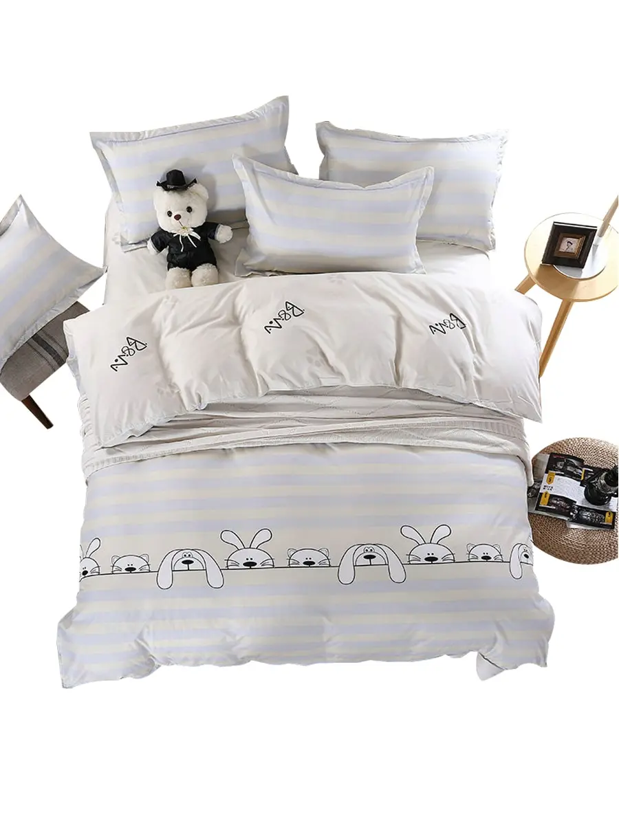 

4 Pcs Duvet Cover Set Cartoon Simple Style Comfortable Bedding Set