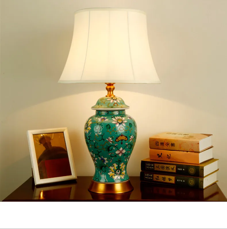 Bedroom vintage table lamp china Study living room Table Lamp for wedding decoration porcelain ceramic lamp table lamp   (4)