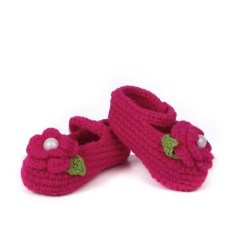

Knitted wool wear comfortable and lovely handmade soft baby knitted crochet shoes (3-12 months)