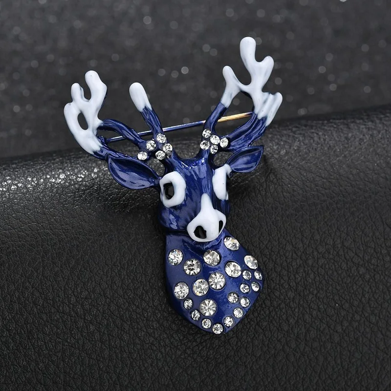 Brooch (2)(1)