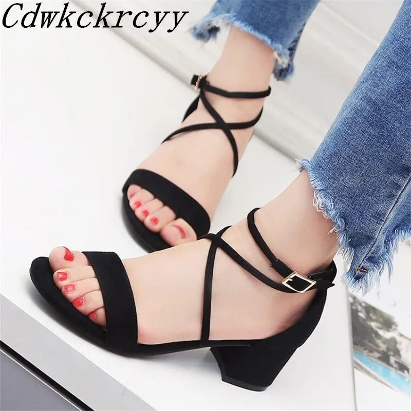 

Summer New pattern Europe and America fashion High-heeled Women sandals Beige black yellow Simplicity temperament Women sandals