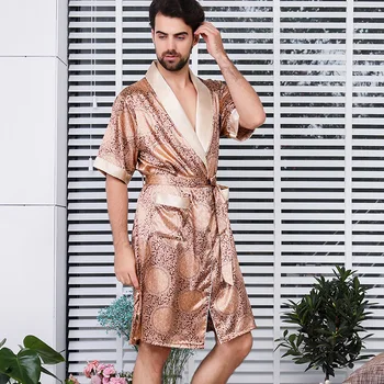 

2019 New Summer Man Luxury Bathrobe Pyjama Mens Print Plus Size M-5XL Silk Satin Short sleeve Sleepwear Male Nightgown Silk Robe