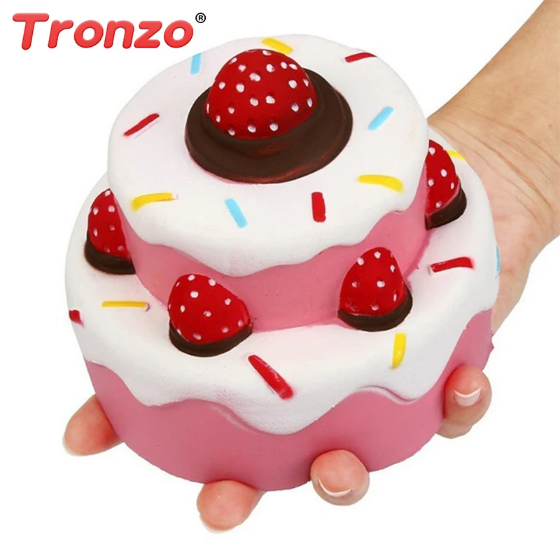 Tronzo 11 см Kawaii милые jumbo клубничный торт Ароматические Squishy игрушки антистресс Хлюпать замедлить рост куклы подарок для детская