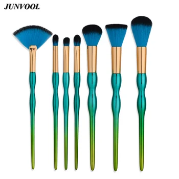 

7Pcs Green Cosmetic Makeup Brushes Women Foundation Eyeshadow Eyeliner Make Up Pincel Maquiagem Eye Brush Set with Gourd Handle