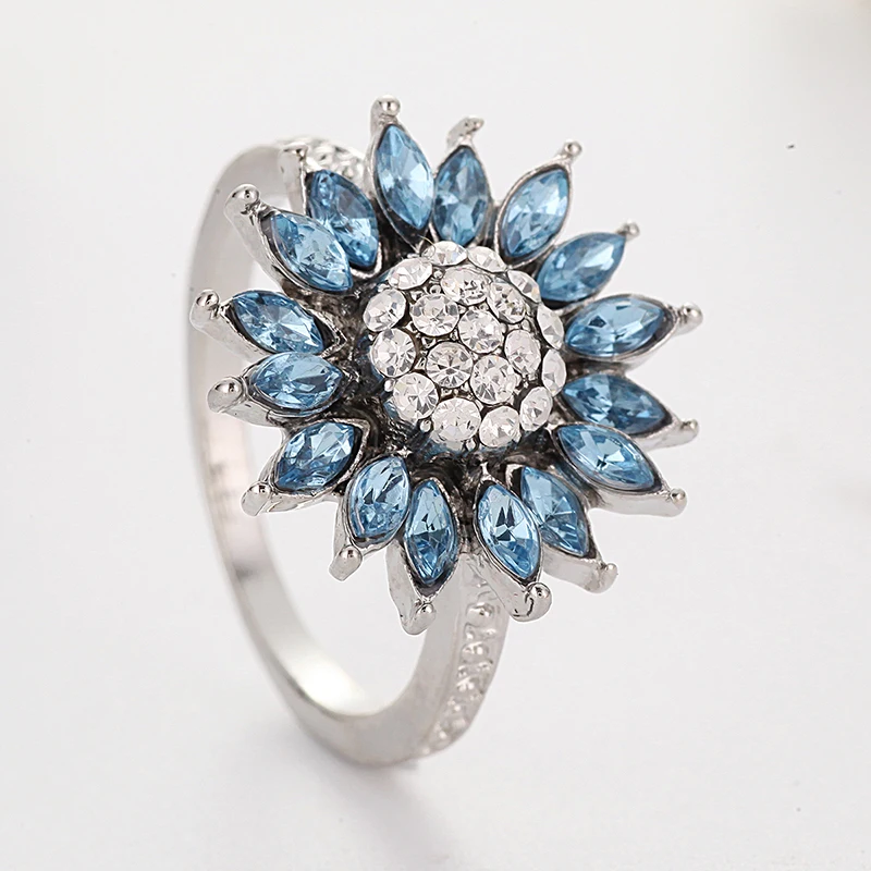 

2019 New Fashion Luxury Blue Sunflower Zircon Ring Exquisite Rings For Women Jewelry Wedding Valentine's Gifts Party Accessories