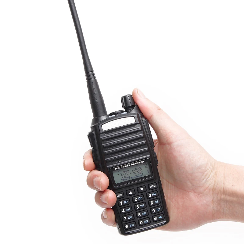 2 шт BAOFENG UV-82 плюс портативная рация VHF/UHF Dual Band Long Range 8 Вт любитель двухстороннее радио UV82 для Пеший Туризм + Air акустическая гарнитура