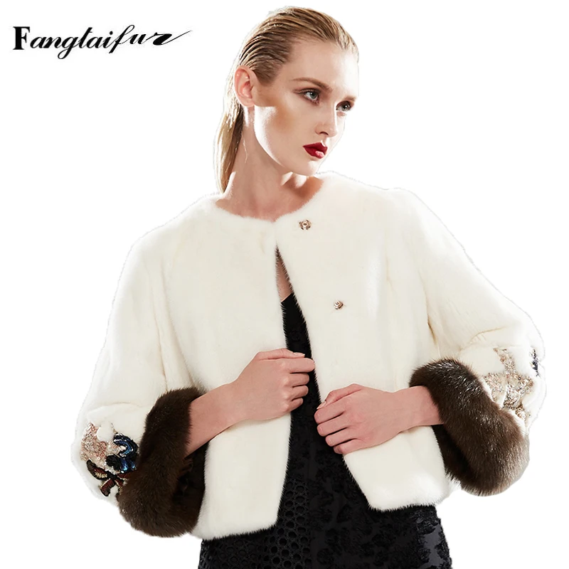 

Fang Tai Fur 2019 New Women Velvet Mink Fur Coat O-Neck Beading Genuine Leather Mink Coats For Women's Short Real Mink Fur Coats
