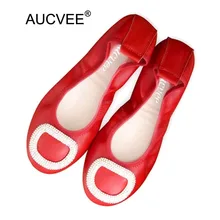 Роскошный горный хрусталь с украшением в виде пряжки Женские туфли-лодочки комфорт лоферы из натуральной кожи для Для женщин дамы скольжения на круглый носок балетки