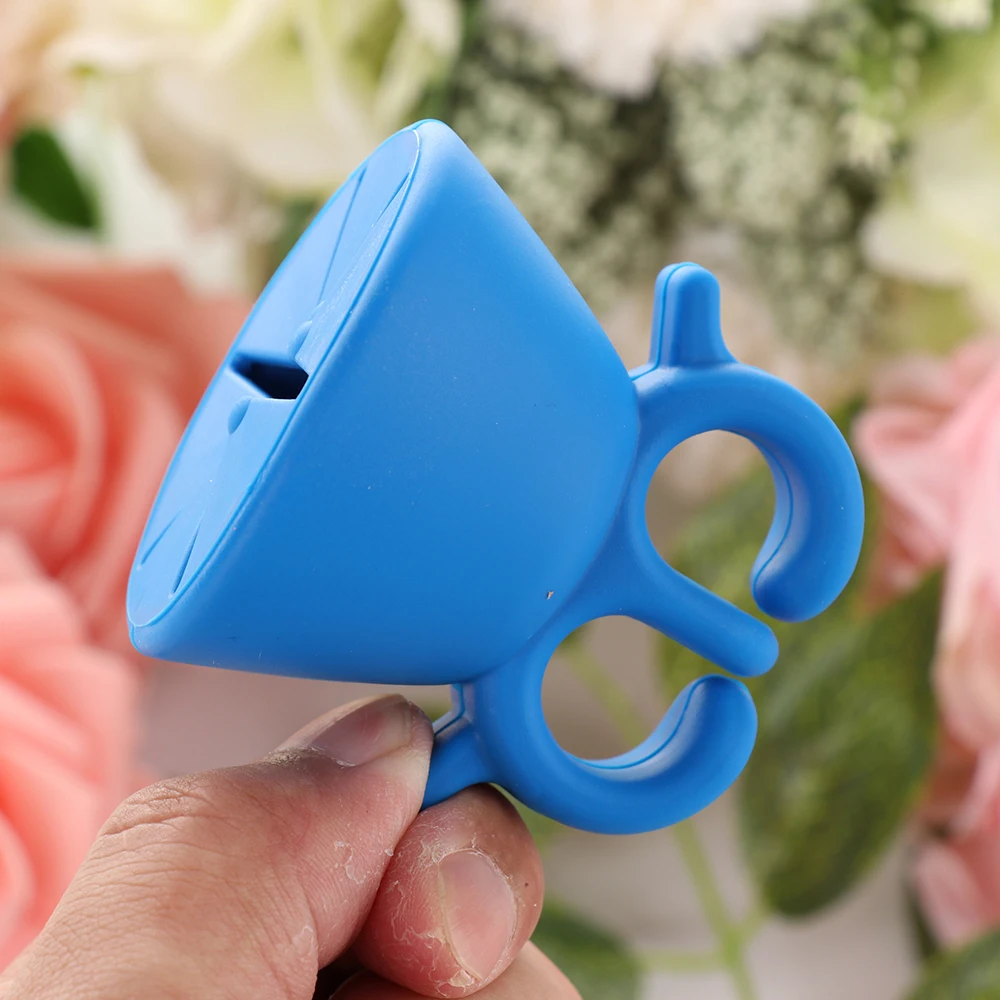 

Ring Shape Nail Polish Holder Varnish Bottle Stand Glue Tilter DIY Nail Art Manicure Tool