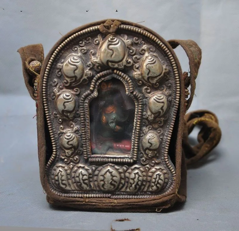 

Crafts statue Old Tibet Buddhism Silver Silk Tara kwan-yin GuanYin Buddha Shrines Fokan Box