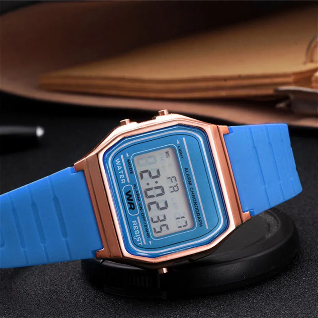 New Fashion gold silver Silicone Couple Watch digital watch square military men women dress sports watches watch A4