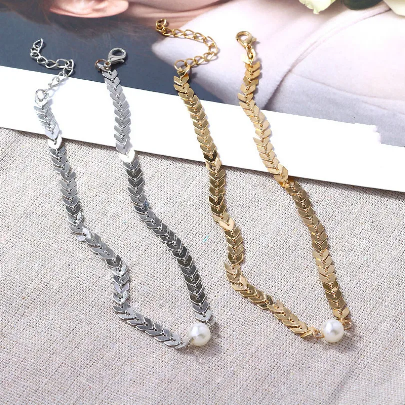 

New Snake Chain Pearl Accessories Fashion Jewelry Letter V Chain Pearl Jewelry Jewel Punk Necklace Female Elegant Necklace