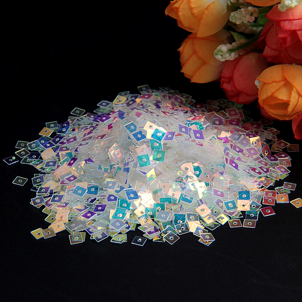 Прозрачные пайетки капельки. Прозрачные пайетки. Ткань с прозрачными пайетками. Прозрачные пайетки капельки. Пайетки квадратные прозрачные.