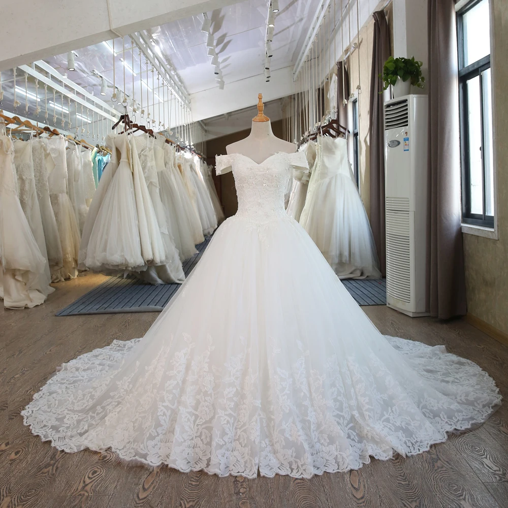 Wholesale SL-100 Real Pictures Ball Gown Bridal Dress Vintage Muslim Plus Size Lace Wedding Dress with Sleeve 2017 Buy Cheap SL-100 Real Pictures Ball Gown Bridal Dress Vintage Muslim Plus Size Lace Wedding Dress with Sleeve 2017