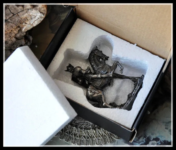 Elimelim Изделия из металла ретро классический европейский средневековой фигурка солдата воин Украшения Игрушечные лошадки подарки, статуэтки