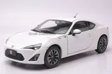 Bianco 1:18 Toyota GT86 Coupe 2013 Diecast Model Car