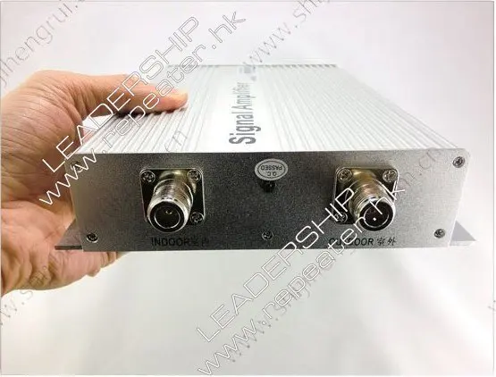 Wholesale GSM repeater GSM990A 900MHz 2W big power GSM mobile phone signal booster signal repeaters ceiling antenna LPDA antenna