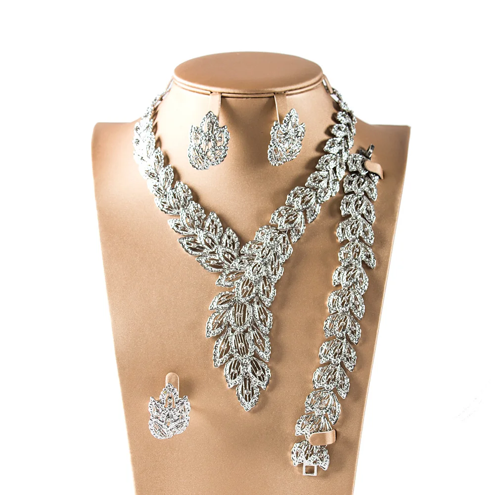 

2017 Dealky New Model White Gold Plating Jewelry Sets 2 Colors African Fashion Costume Jewelry Necklace Set for Women Party
