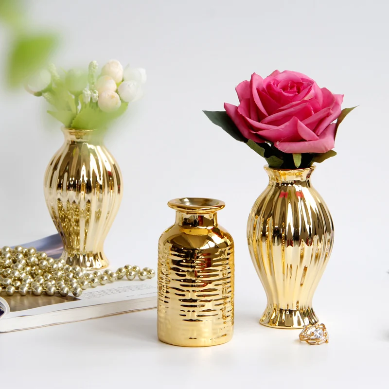 

Golden European Embossed Designs Ceramic Vase Desktop Flower Inserted Porcelain Decorative Vase Home Office Hotel Accessories