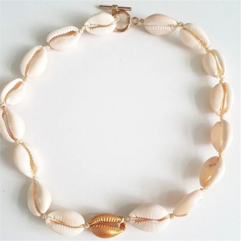 

Beach White Shell Choker Necklace for Women Rope Chain Bead Necklace Gold Color Cowrie Chocker Collier Ras Du Cou 2019