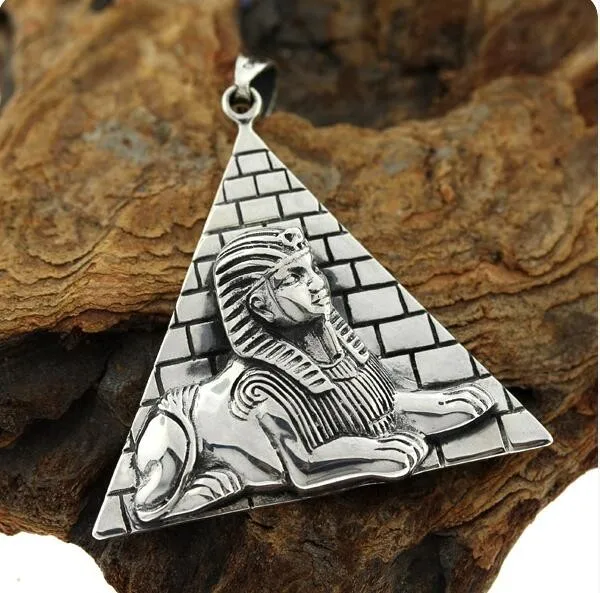 

1pcs Egyptian Silver Pharaoh Tut Portrait Pyramid ,High Relief Pendant
