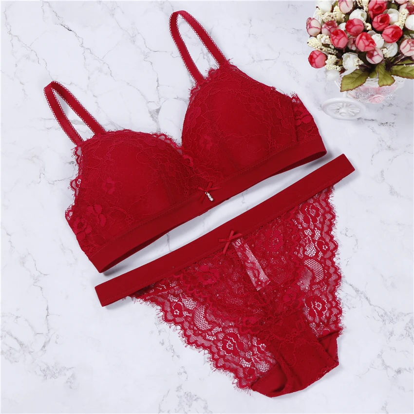 

2018 wireless new deep V-no steel rims lace bra set sexy and comfortable ladies underwear women bra set