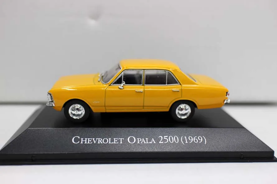 Высокая имитация 1969 chevrolet opala 2500 модель, 1:43 сплав автомобиля игрушки, металлические отливки, Коллекционная модель