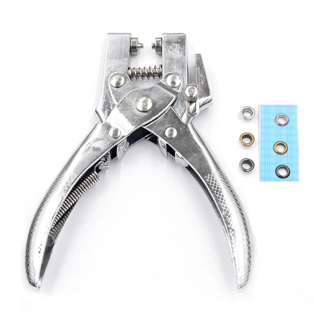 

100sets / 5mm eyelets+ installation tool .Leverage pliers. Metal stomatal rivet. Button mold. Portable button mounting pliers
