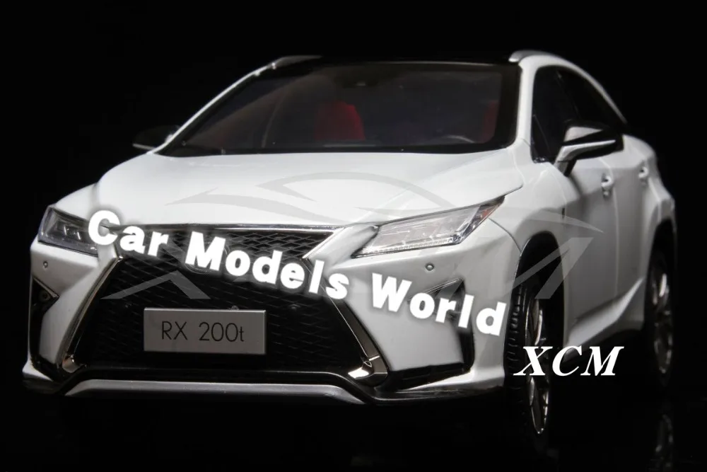 Литая модель автомобиля для RX200t RX 200T 1:18 (белый) + маленький подарок!|Наземный