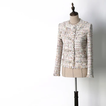 

New version of the famous temperament tassel powder golden green small fragrant breeze short coat.