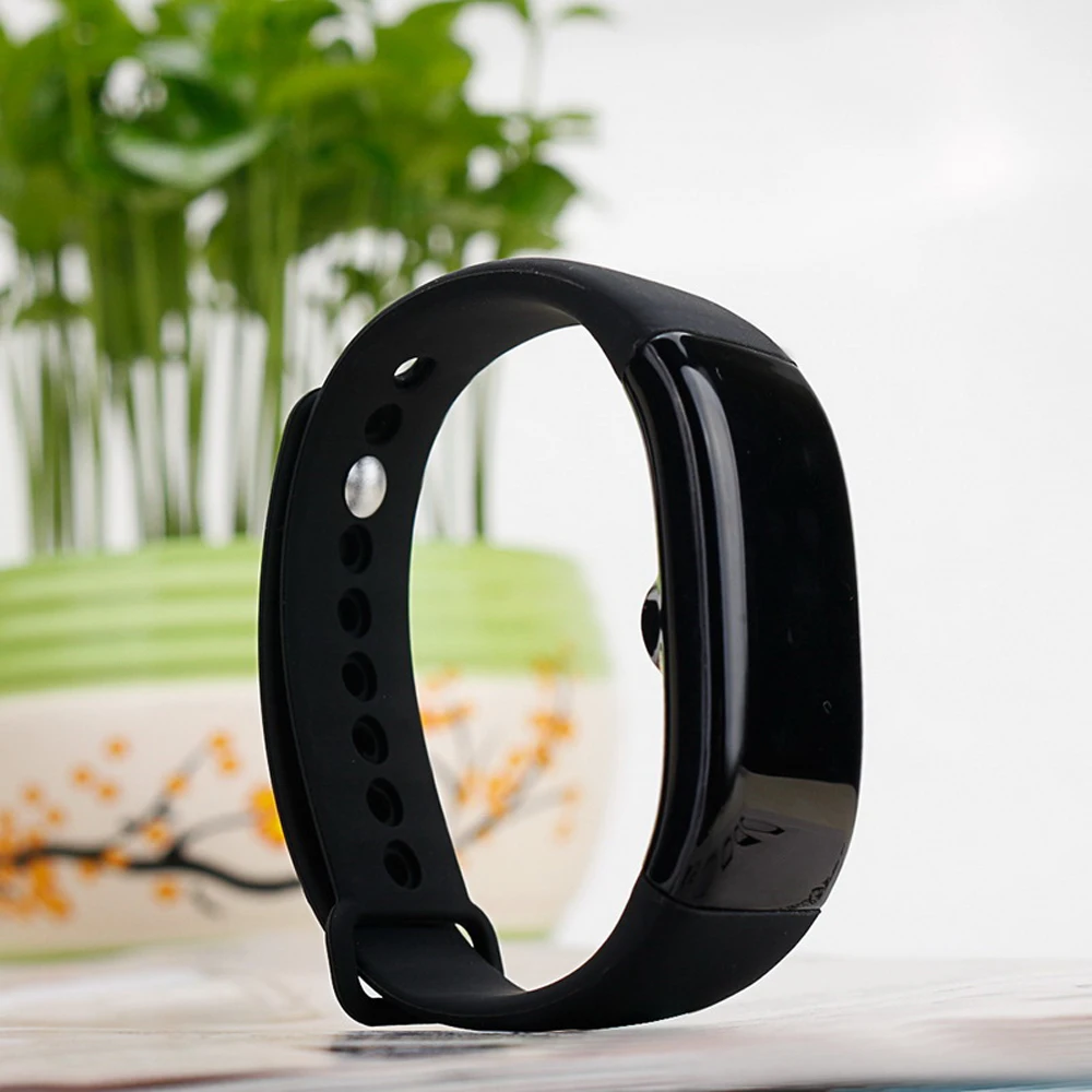

Fitness Wristband Pedometer For xiaomi Phone IP67 Waterproof PedometerReal Time Heart Rate For Android 4.3 IOS 7.0 or Above