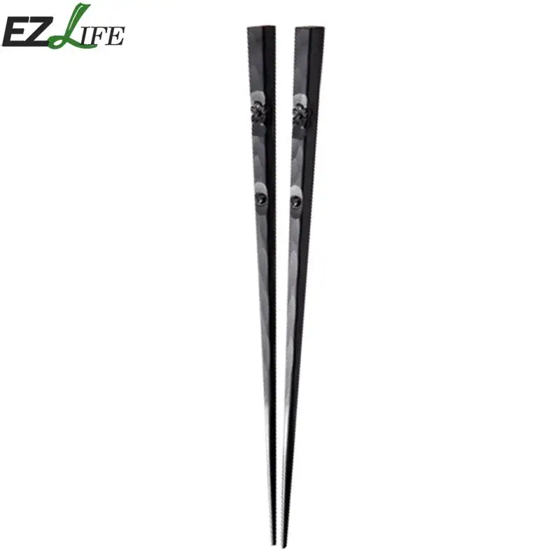 

EZLIFE Japanese Chopsticks Sakura Carved Style Sushi Food Chopsticks Food Sticks Wooden Japanese Chopsticks CF0008