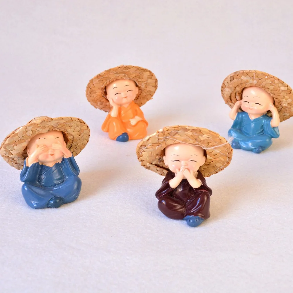 

4 pcs/set cute Creative Resin Buddha statue Monk with removable straw hat Figurine Crafts Home Decoration Ornaments Miniatures