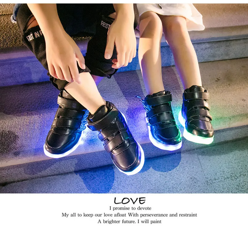 Sapatas dos Miúdos com Luzes Sapatilhas com Rodas de Roller up para Meninos Crianças Skate Glowing Light Meninas Zapatillas Con Ruedas Led 9 Mamãe e Bebê