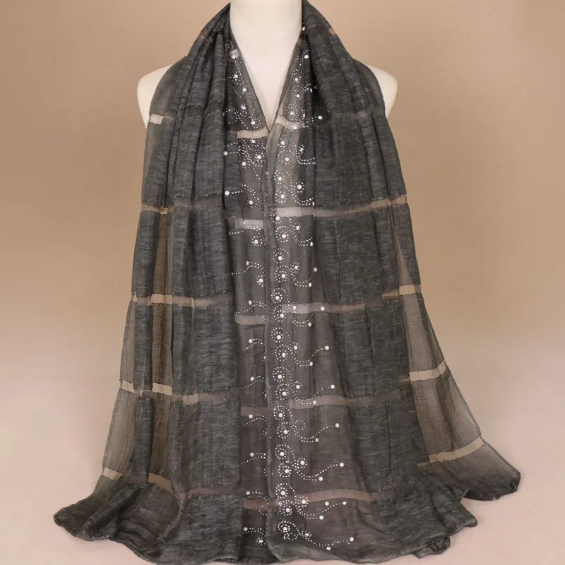 

Hot 2018 Autumn Scarves For Women Plain Iron Beads Shawls and Wraps Fashion Solid Female Hijab Stoles Silk Wool Scarves Foulard