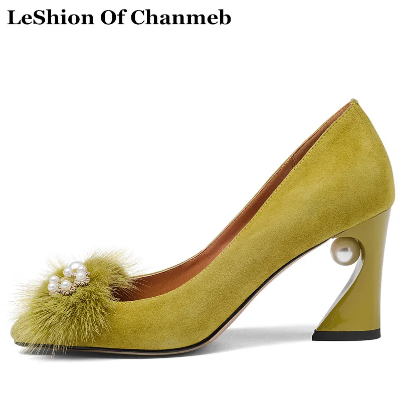 

2018 brand new matte leather real fur pearl buckle deco big plus size 43 pumps for ladies strange high heels shoes women pumps