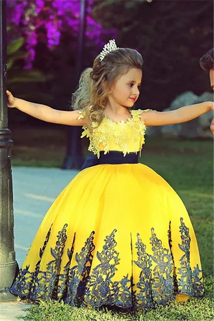 Best price at $113 Cheap 2016 Yellow Little Girls Pageant Dresses Ball Gown Lace Appliques Puffy Little Girls Dresses Said Mhamad