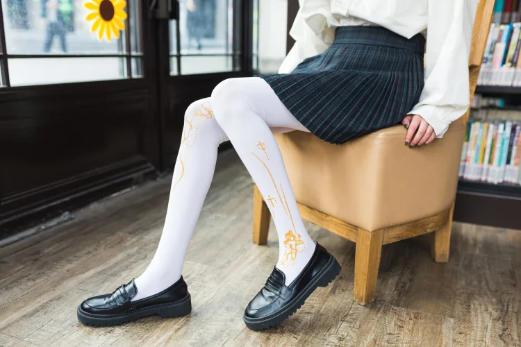 10587447473_675918815