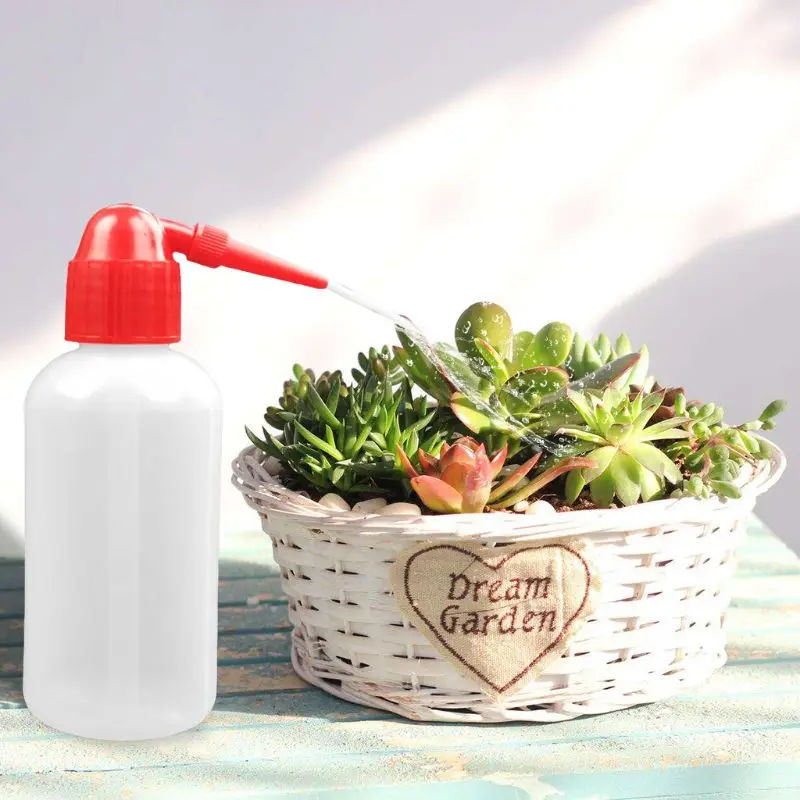 

VFGTERTE 1PC 250ML Plastic Squeeze Type Watering Bottle Succulent Plant Flower Water Can With Long Curved Nozzle Beak Dropper