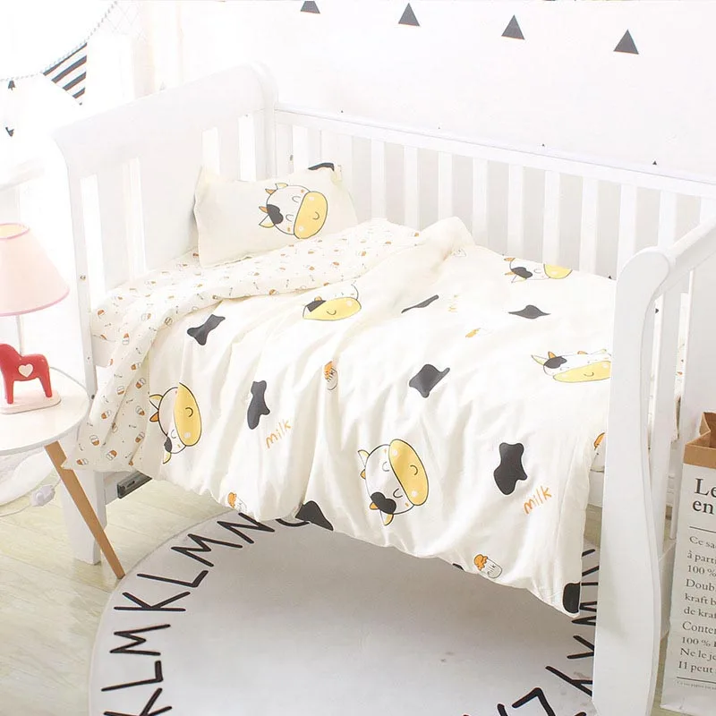 

Newborn Baby Bedding Sets 3Pcs Baby Sleeping Sets Infant Crib Set Clouds Pattern Containing Duvet Cover Pillowcase Flat Sheet