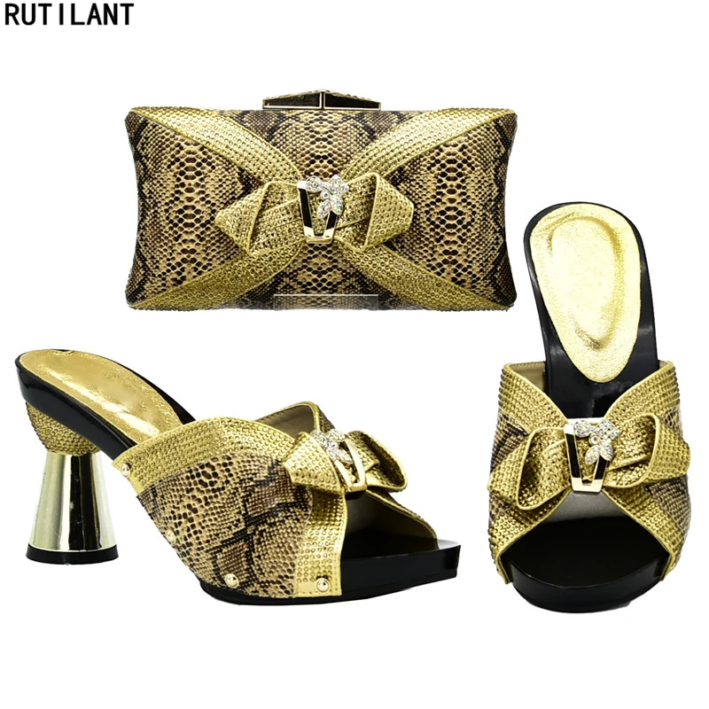 Latest Design Nigerian Shoes and Matching Bags Set Decorated with