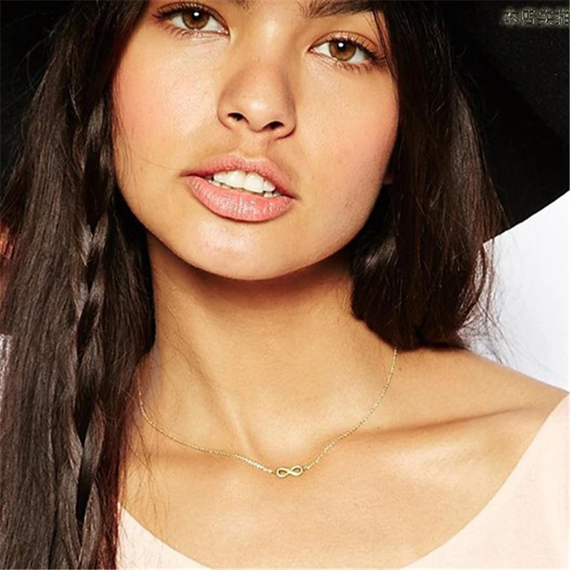 choker necklace
