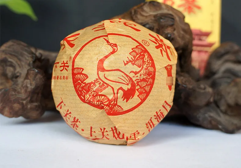 2013 чай Xia Guan Raw Pu-erh Юньнань туоча в возрасте Shen Pu-erh 100 г