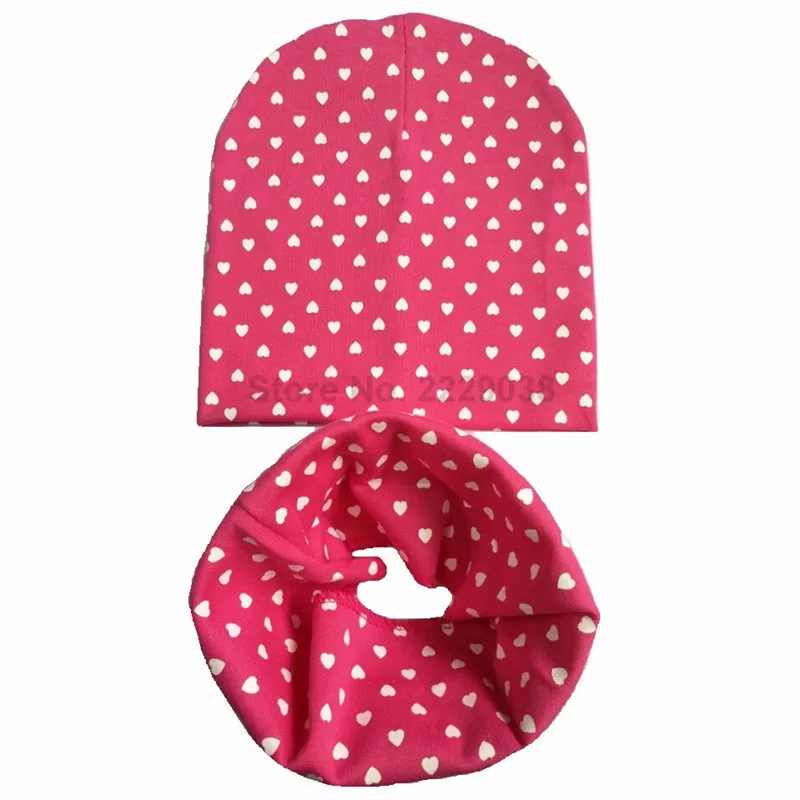 Новая повседневная осенне-зимняя шапка для детей, шапка в горошек с сердечками для мальчиков и девочек, комплект с шапочкой и шарфом, Детские шапочки, шапочки для малышей